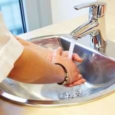 Healthcare facilities: The environment and users’ behaviour, and how these relate to the acquisition of hospital acquired infection